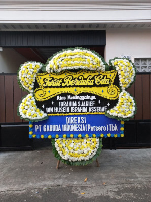 Papan Bunga Duka di Tiomneri